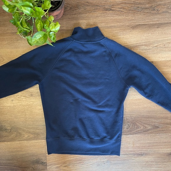 The North Face Women's XS 1/4 Zip Sweatshirt - Picture 3 of 6